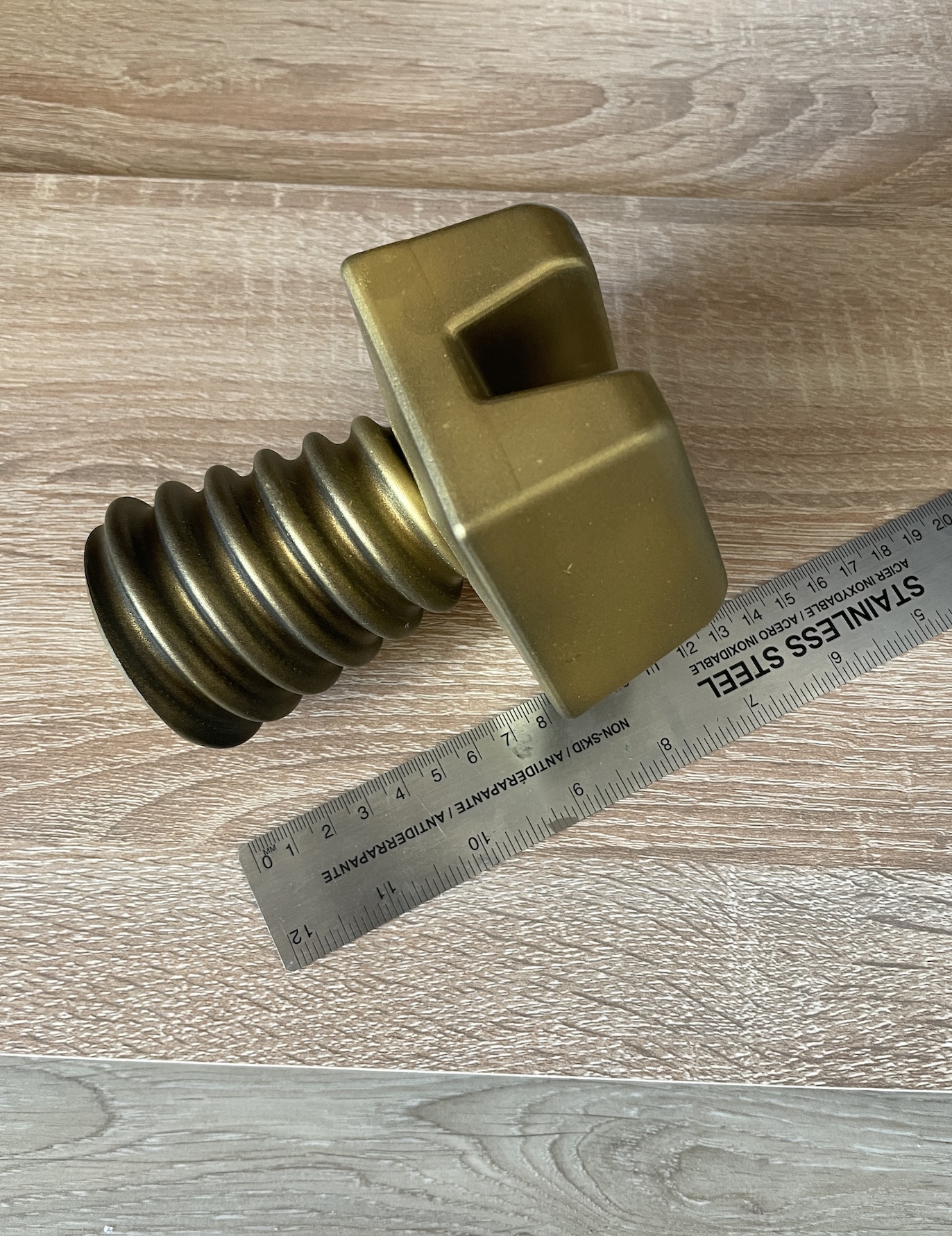 Ratchet and Clank Gold bolt 3D Resin Printed 5”inch