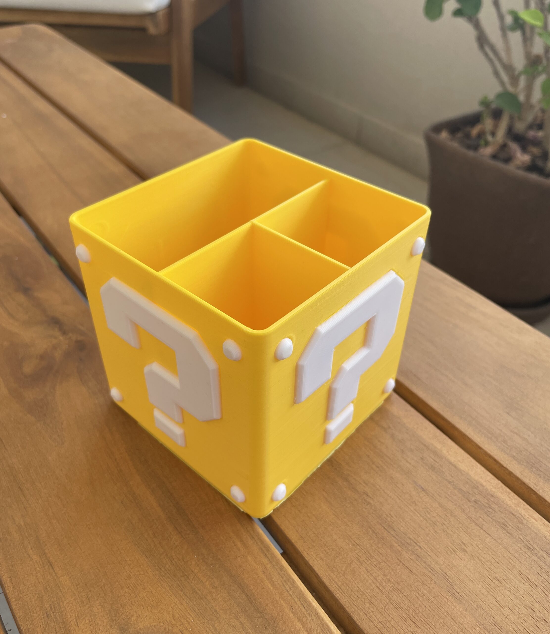 Question Block Desk organizer Super Mario - Imagen 3
