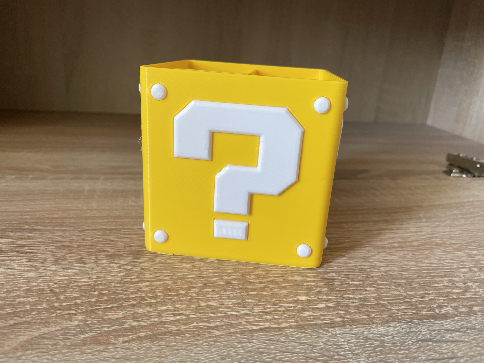 Question Block Desk organizer Super Mario - Imagen 6
